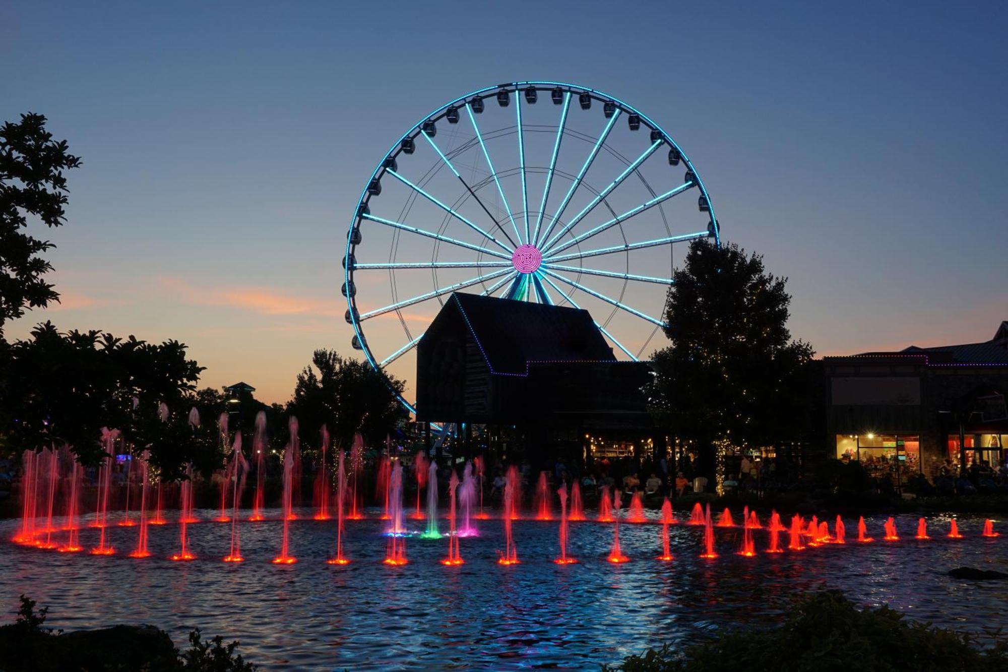 The Tiny Barn, 1089 Free Tickets Each Paid Day, Dollywood And More سيفيرفيل المظهر الخارجي الصورة