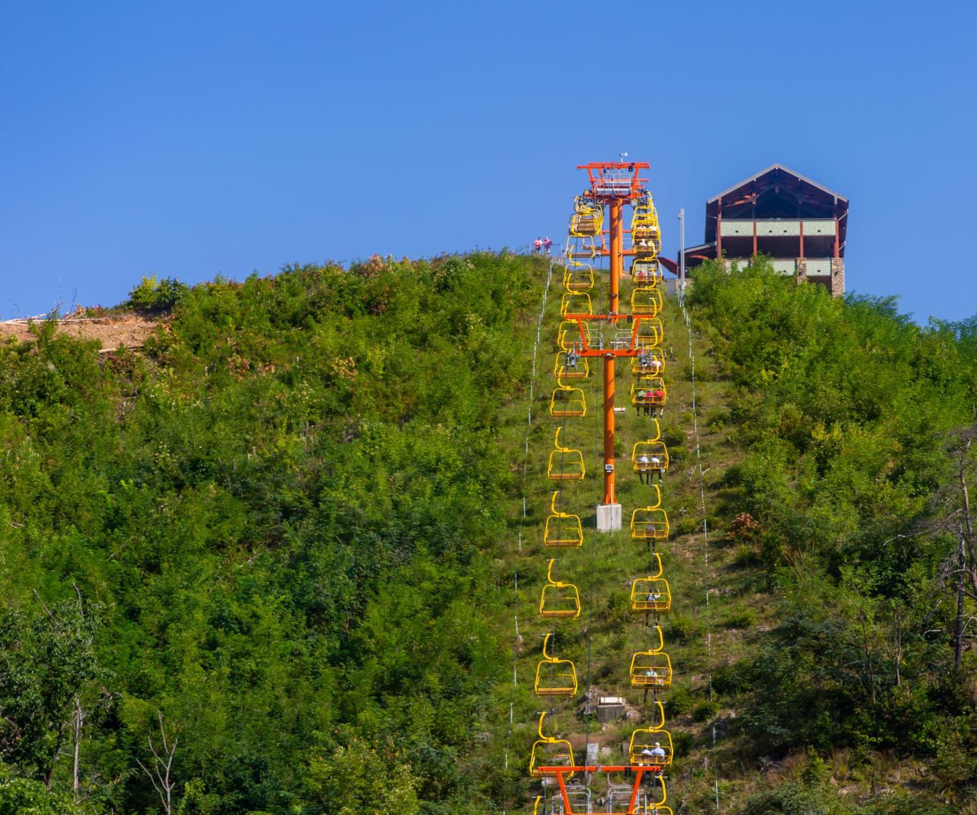 The Tiny Barn, 1089 Free Tickets Each Paid Day, Dollywood And More سيفيرفيل المظهر الخارجي الصورة